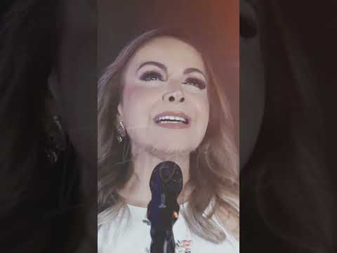 &quot;Imagine/É Primavera&quot;, disponível para vc assistir e curtir com quem ama! ❤️ #cristinamel